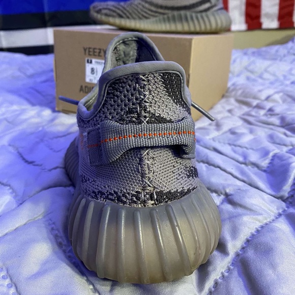 yeezy belugas - Picture 4 of 6